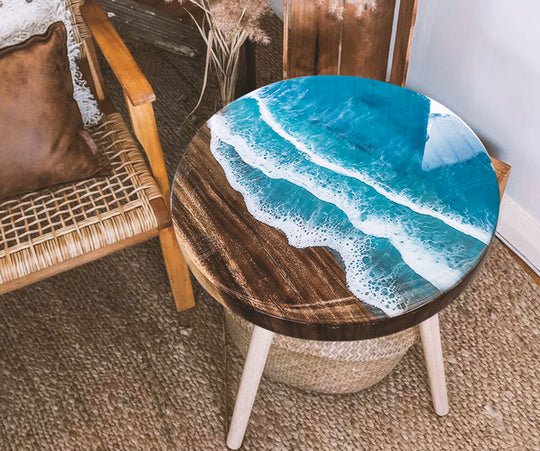 Ocean Coffee Table, Round Live Edge End Side Table, Round Epoxy Table, Round Wood Table With Resin, Round Epoxy Table, Round Epoxy Table Top elm